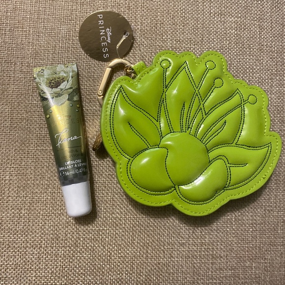 Disney’s Tiana keychain coin purse & Lipgloss Bundle - Picture 1 of 3